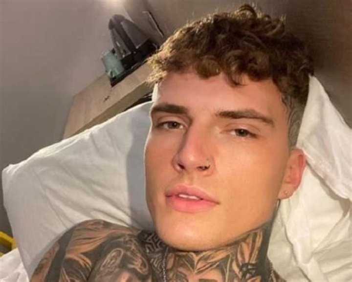 Charlie Edwards (Tattoo Artist) Wiki, Age, Height, Biography & More