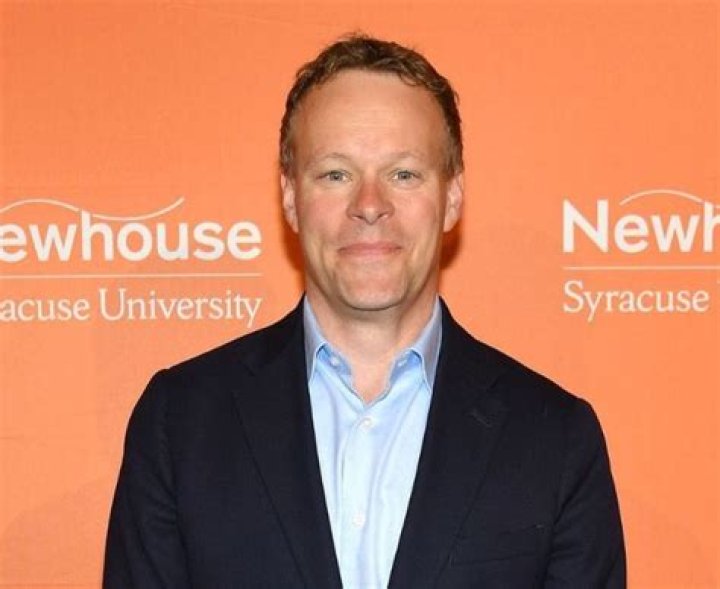 Chris Licht Net Worth – Wiki, Age, Latest News, Wife’s Name, Career, Biography, Children & Facts