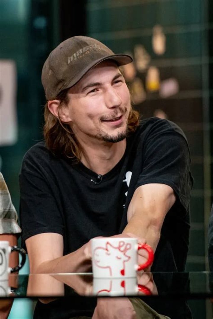 Parker Schnabel Net Worth, Wife, Age, Family