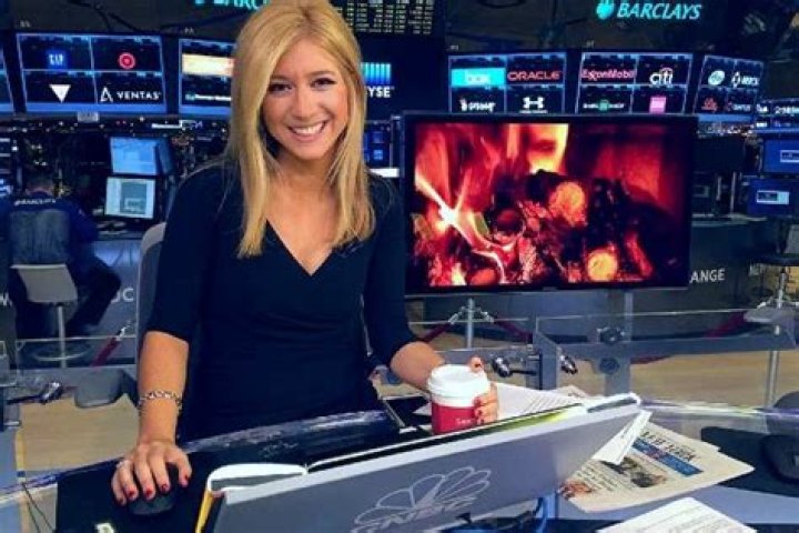 Sara Eisen wiki/bio reveals her net worth & blissful marriage.